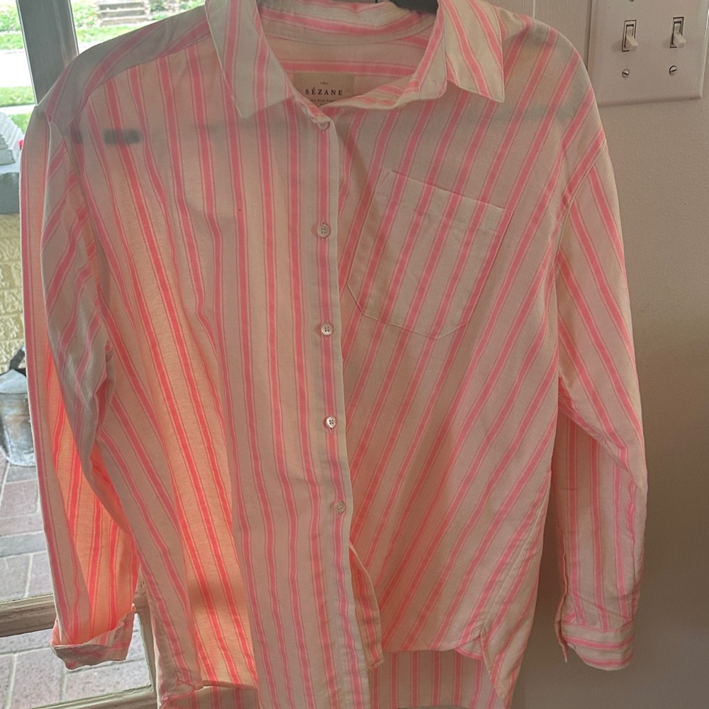 Women’s striped shirt